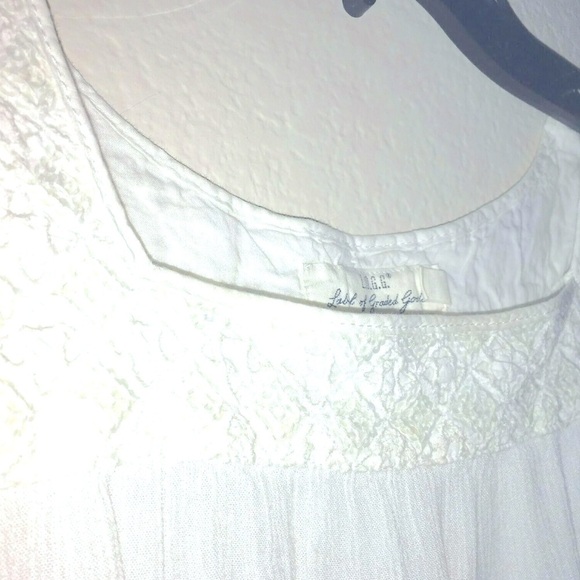 L.O.G.G. White Beaded Peasant Top, Tie Waist, 13 - 14 NWOT - Picture 6 of 6